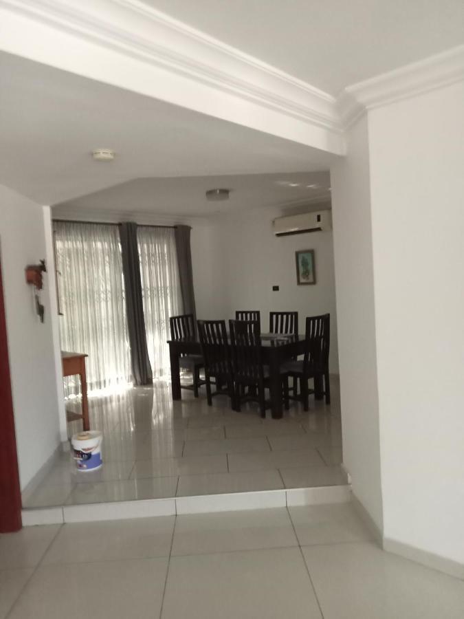 Tricia'S Place - One Family At A Time Leilighet Accra Eksteriør bilde